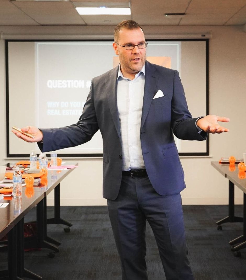 Matthew Bizzarro teaching a class